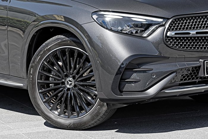 2024 Mercedes-Benz GLC-Class GLC300