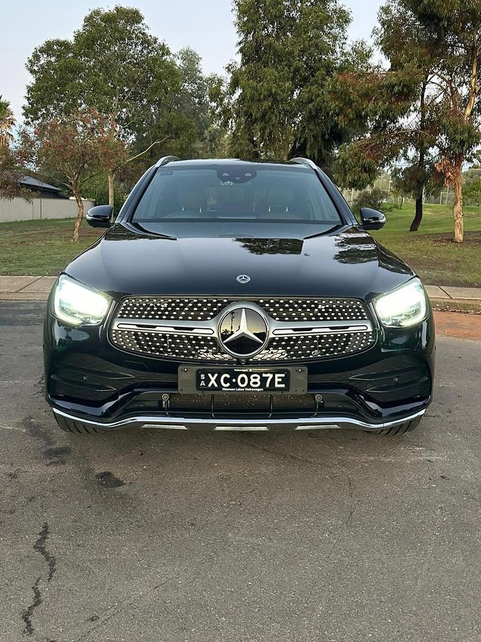2021 Mercedes-Benz GLC-Class GLC300