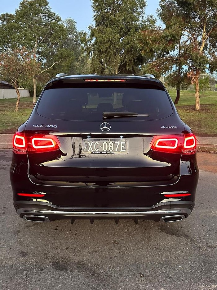 2021 Mercedes-Benz GLC-Class GLC300