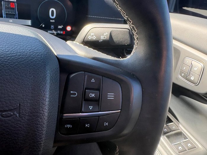 2026 Ford Everest Platinum