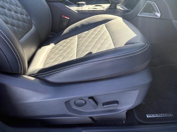 2026 Ford Everest Platinum