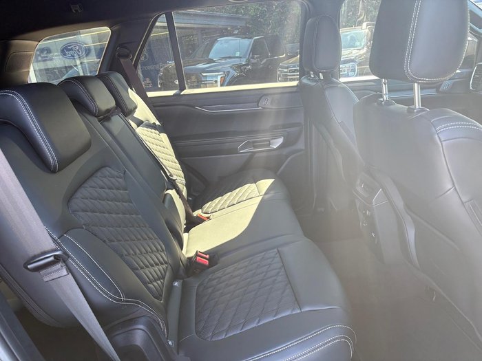 2026 Ford Everest Platinum