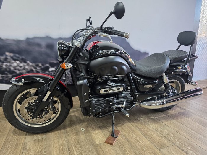 2015 Triumph ROCKET III ROADSTER Black