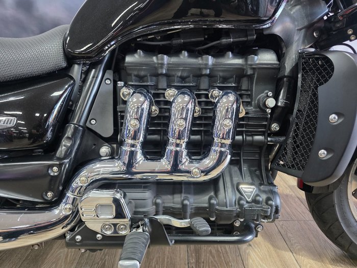 2015 Triumph ROCKET III ROADSTER Black