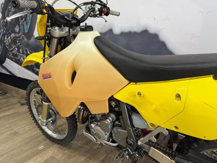 2017 Suzuki DR-Z400E YELLOW