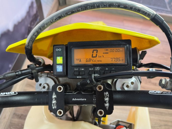 2017 Suzuki DR-Z400E YELLOW