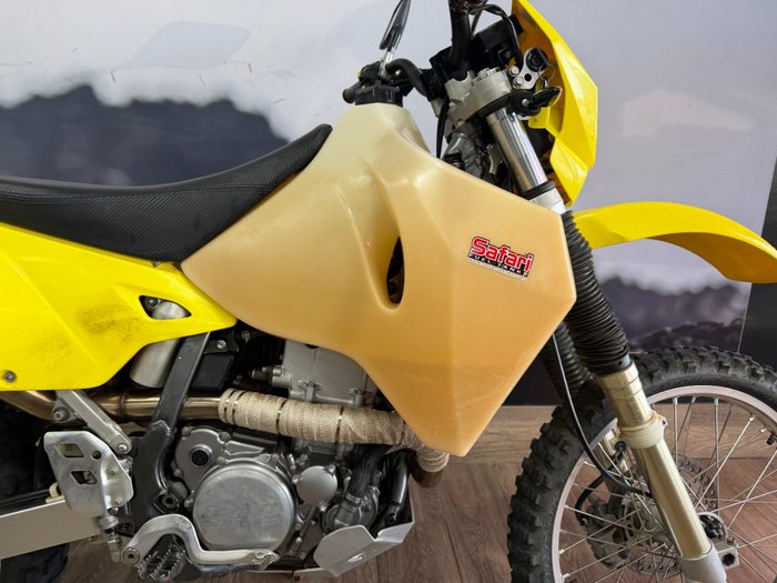 2017 Suzuki DR-Z400E YELLOW