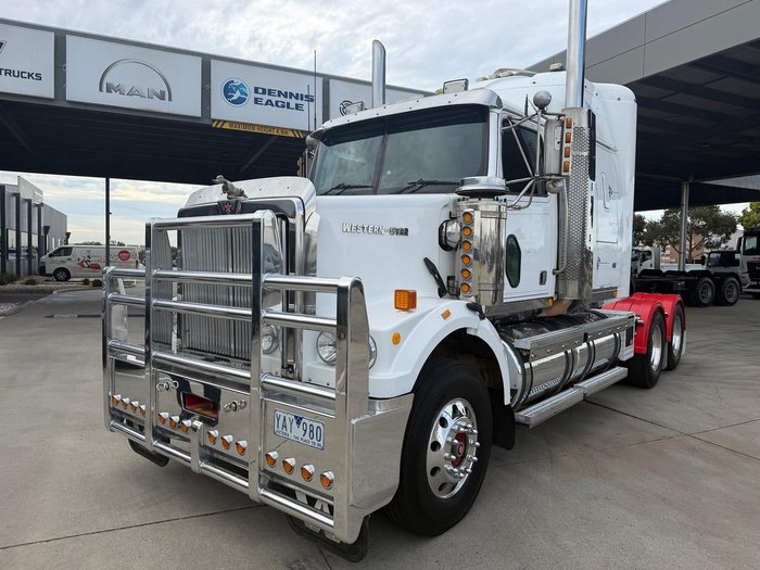 2005 Western Star 4800 Series 4864FX