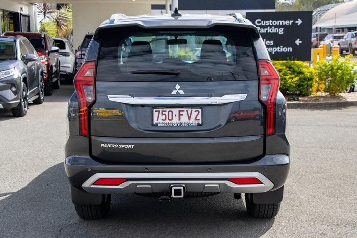 2022 Mitsubishi Pajero Sport GLX