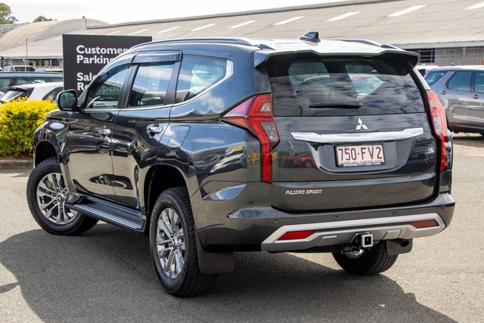 2022 Mitsubishi Pajero Sport GLX