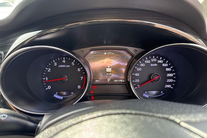 2020 Kia Carnival Si