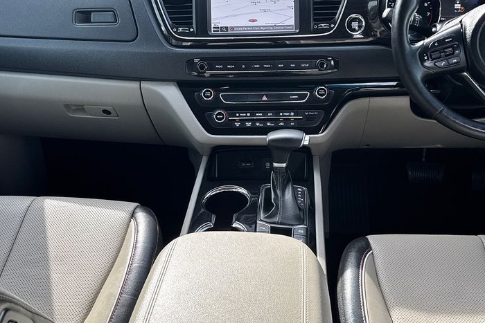 2020 Kia Carnival Si