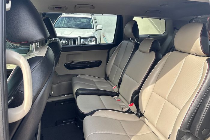 2020 Kia Carnival Si