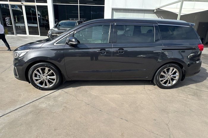 2020 Kia Carnival Si