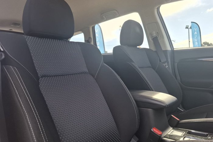 2018 Mitsubishi Outlander ES