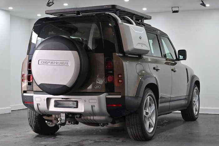 2020 Land Rover Defender 110 D240 SE