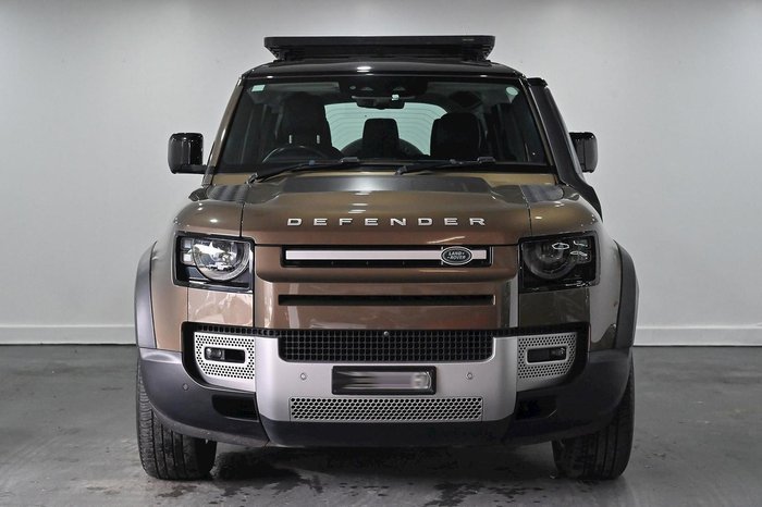 2020 Land Rover Defender 110 D240 SE