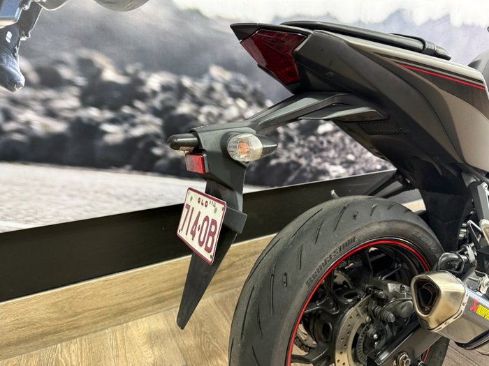 2016 Yamaha YZF-R3 Black