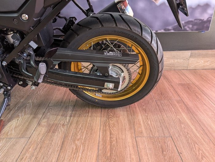 2024 Suzuki V-STROM 650XT (DL650XA) YELLOW