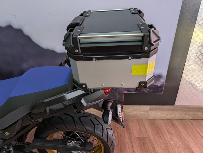 2024 Suzuki V-STROM 650XT (DL650XA) YELLOW