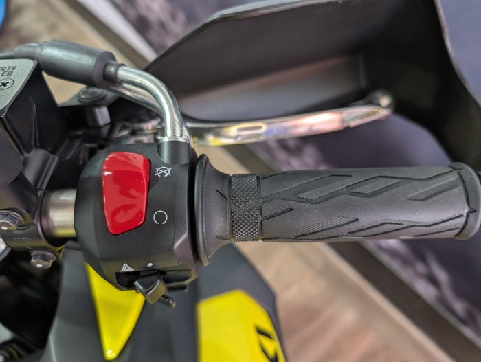 2024 Suzuki V-STROM 650XT (DL650XA) YELLOW