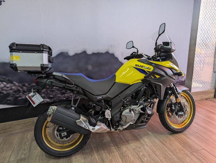 2024 Suzuki V-STROM 650XT (DL650XA) YELLOW