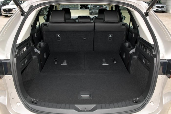 2025 Mazda CX-80 P50e Touring