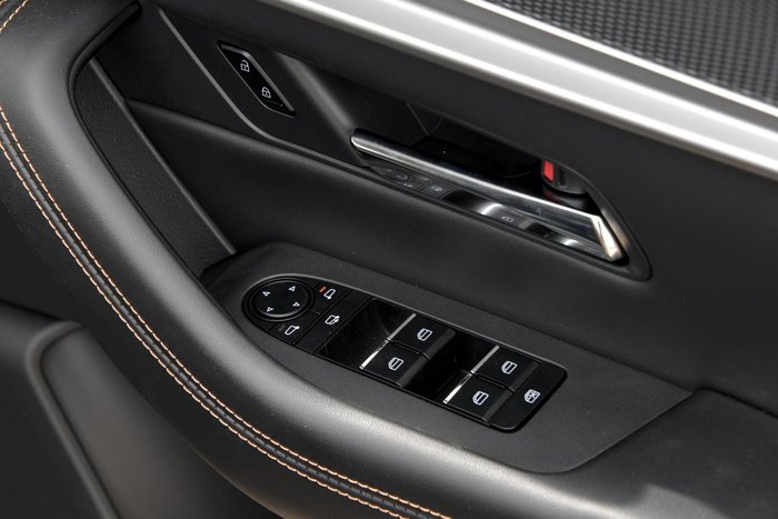 2025 Mazda CX-80 P50e Touring