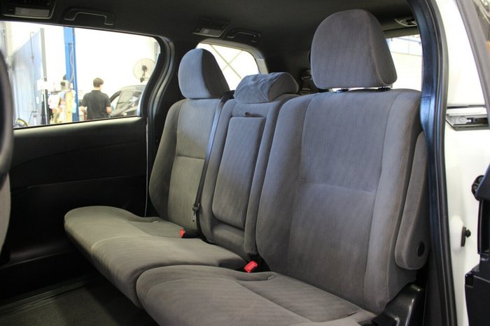2018 Toyota Tarago