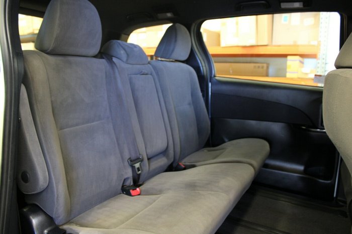 2018 Toyota Tarago