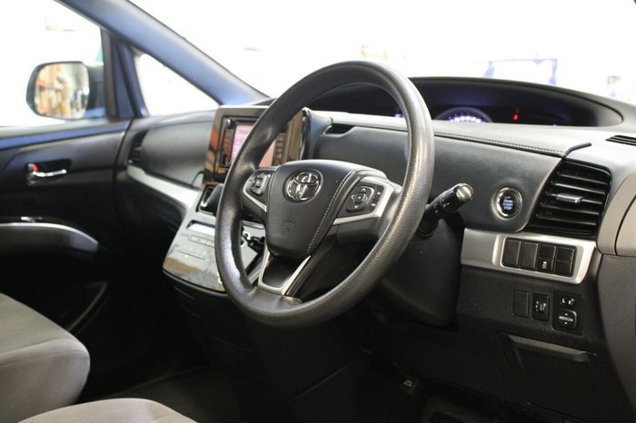 2018 Toyota Tarago