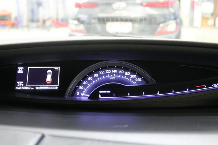 2018 Toyota Tarago