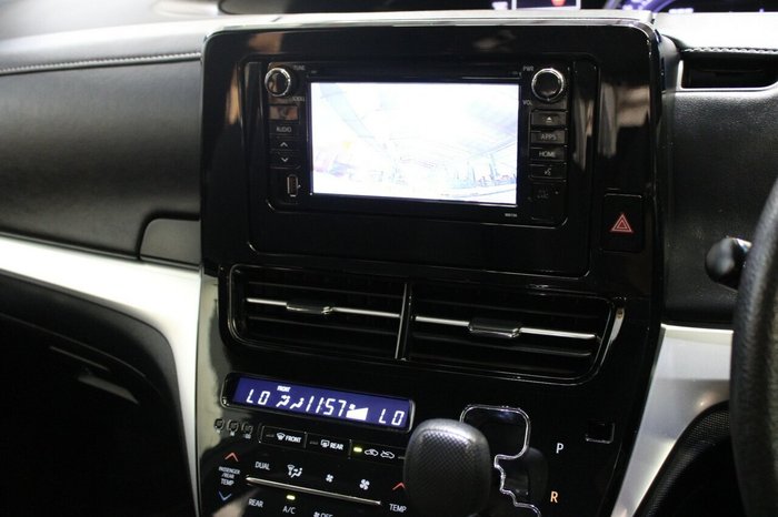 2018 Toyota Tarago