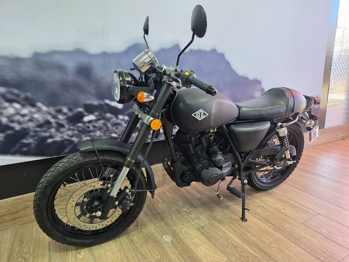 2019 SOL INVICTUS MERCURY CAFE RACER Black