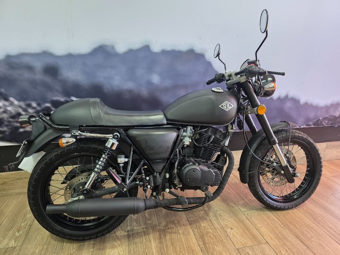 2019 SOL INVICTUS MERCURY CAFE RACER Black