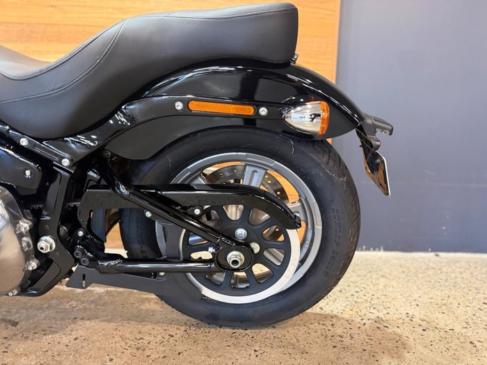 2022 HARLEY-DAVIDSON FXST SOFTAIL STANDARD (107)