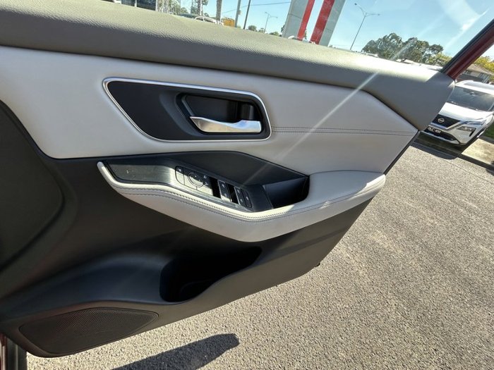 2025 Nissan X-TRAIL TI E-POWER