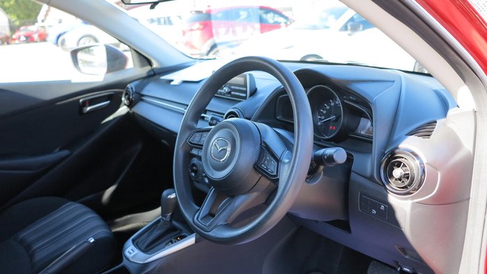 2017 Mazda 2 Neo DJ Series Soul Red