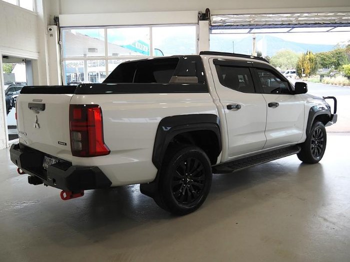 2024 Mitsubishi Triton GSR