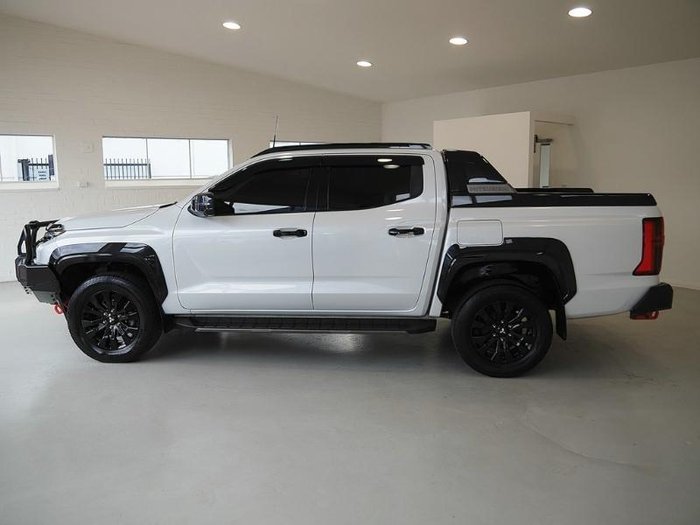 2024 Mitsubishi Triton GSR