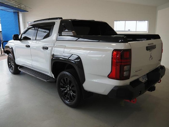 2024 Mitsubishi Triton GSR