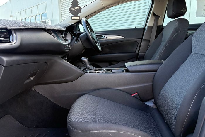 2018 Holden Commodore LT