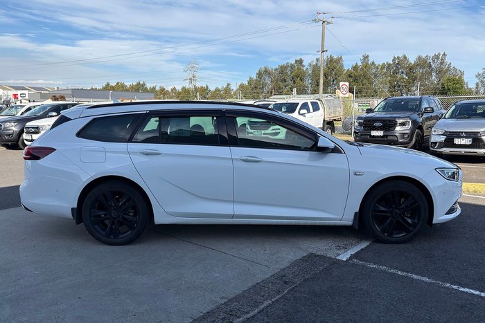 2018 Holden Commodore LT
