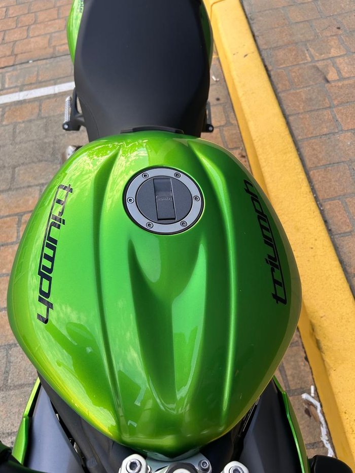 2014 Triumph Street Triple 675 Street Triple Green