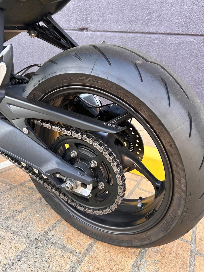 2014 Triumph Street Triple 675 Street Triple Green