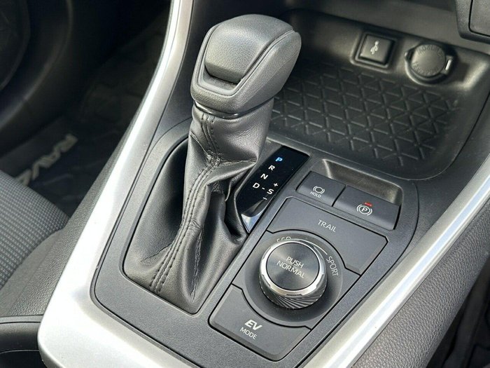 2021 Toyota RAV4 GX