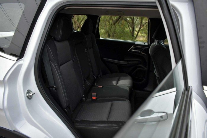 2022 Mitsubishi Outlander ES