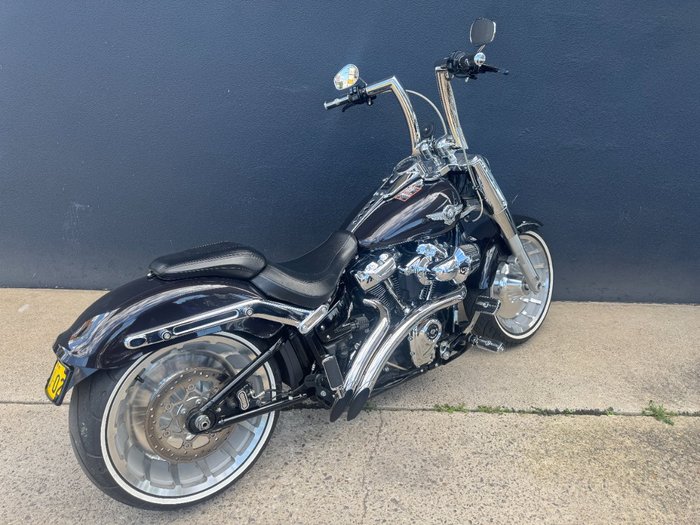 2021 HARLEY-DAVIDSON FLFBS FAT BOY (114) BLACK