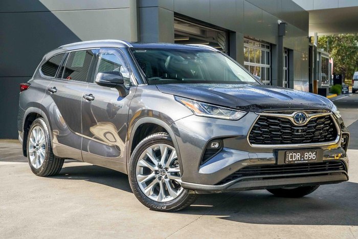 2022 Toyota Kluger Grande