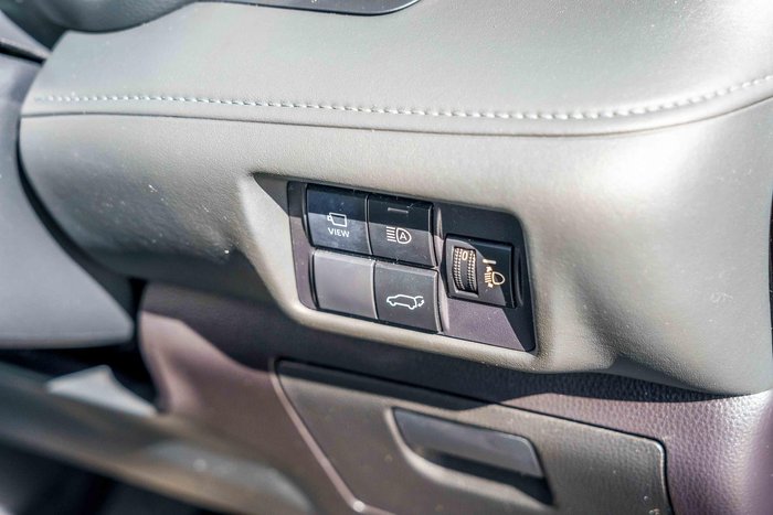 2022 Toyota Kluger Grande